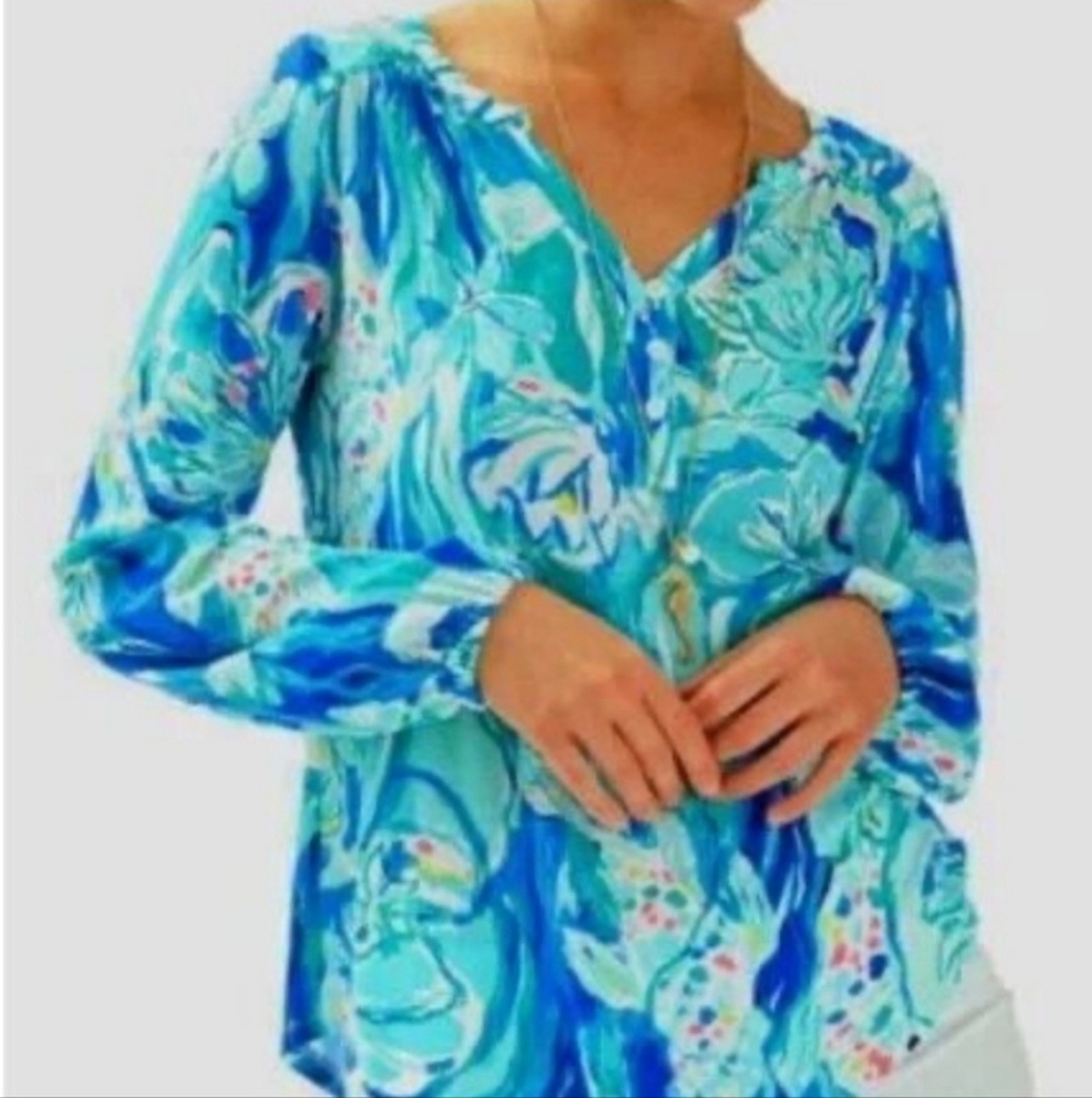 Lilly Pulitzer Turquoise & Aqua Floral V-Neck Long Sleeve Blouse